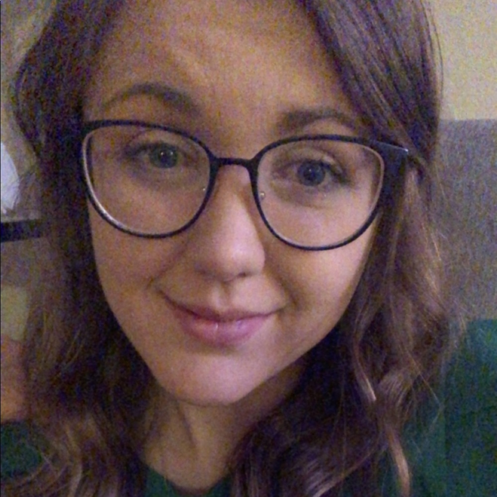 Meet your Posher, Brianna